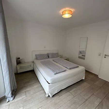 Apartment Am Moselufer *