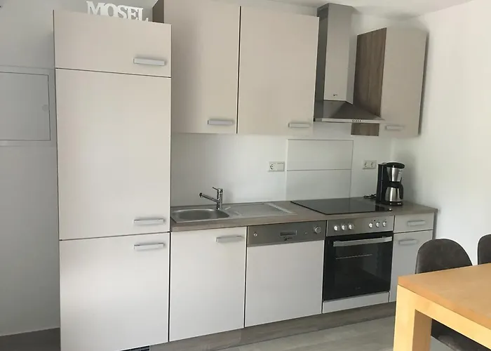 Am Moselufer Apartment *